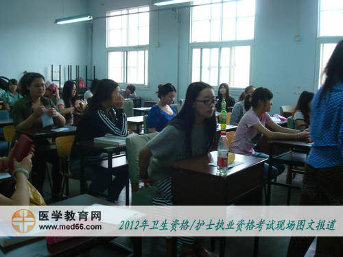 護士資格考生從容應(yīng)考