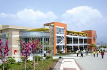 �ؑc�t(y��)ˎ�ߵȌ��ƌW(xu��)УУ�@�h(hu��n)��