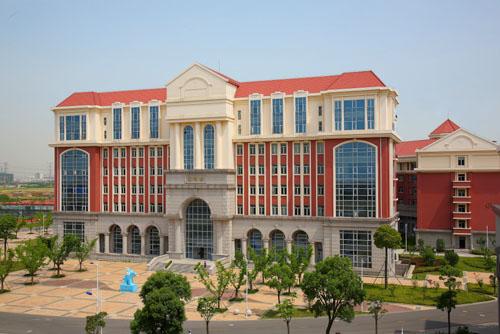 �Ϻ��t(y��)ˎ���ƌW(xu��)У