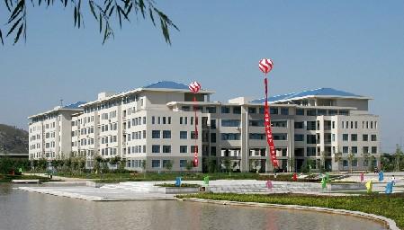 ɽ�|���t(y��)ˎ��W��ɫ