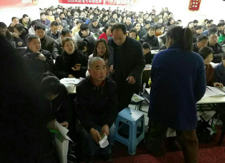 說好2018年一起過臨床執(zhí)業(yè)醫(yī)師他們卻比你先行一步！