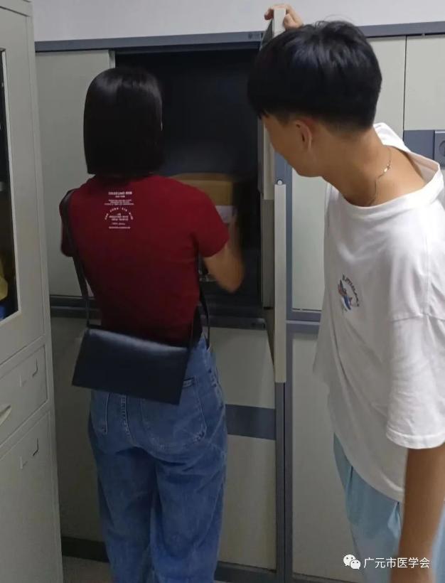 省巡考組押卷入保密室 省巡考組押卷入保密室